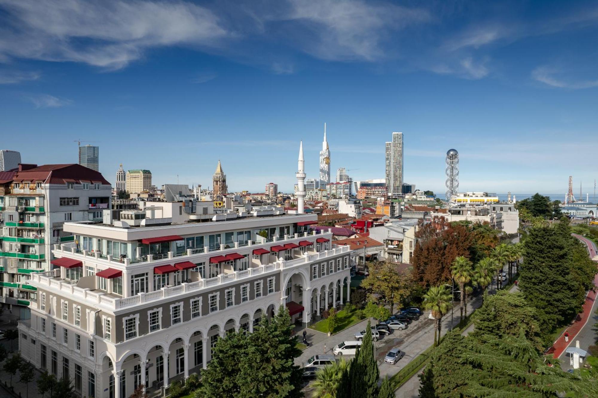 Le Port Boutique Apart Hotel Batumi Eksteriør billede