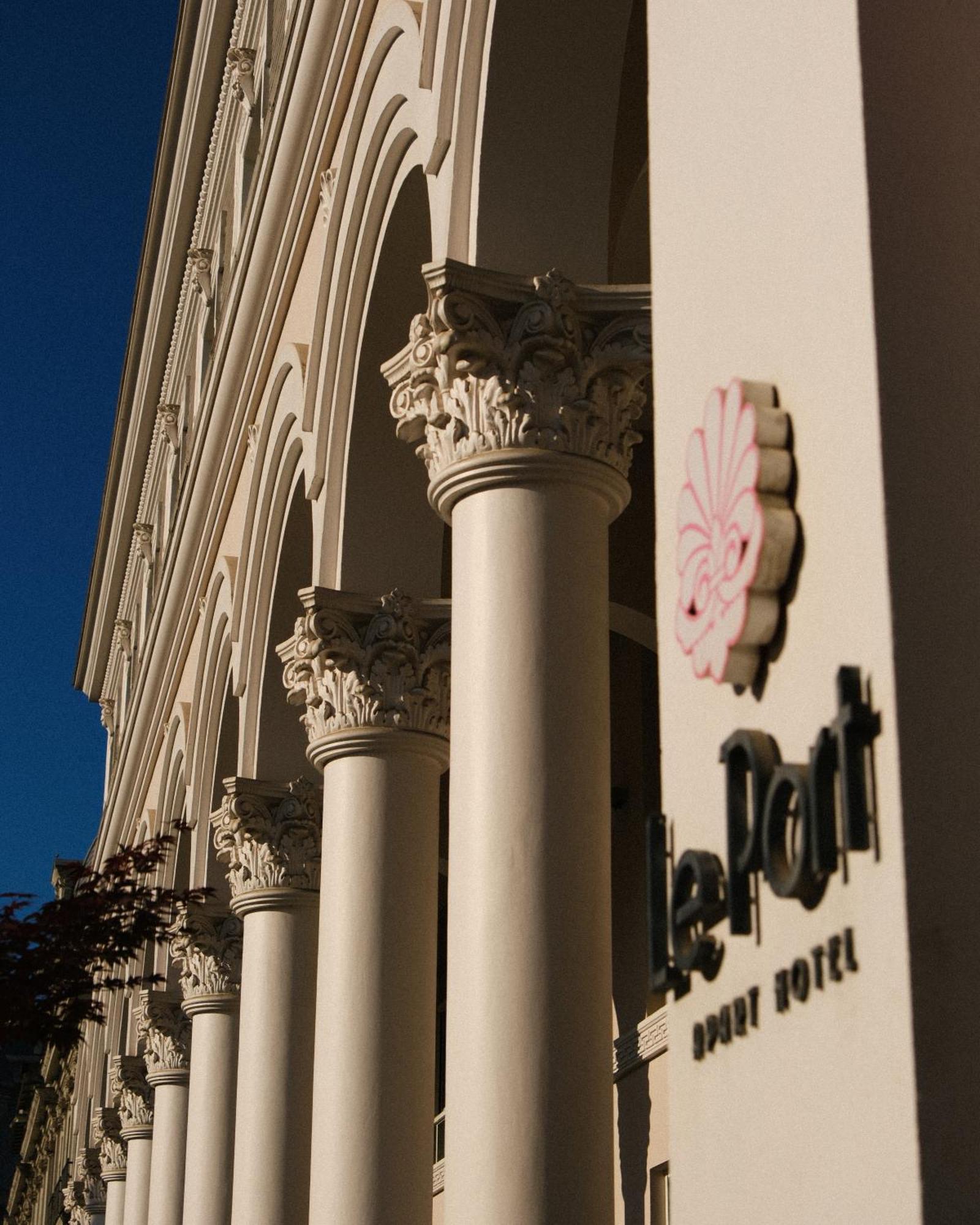 Le Port Boutique Apart Hotel Batumi Eksteriør billede