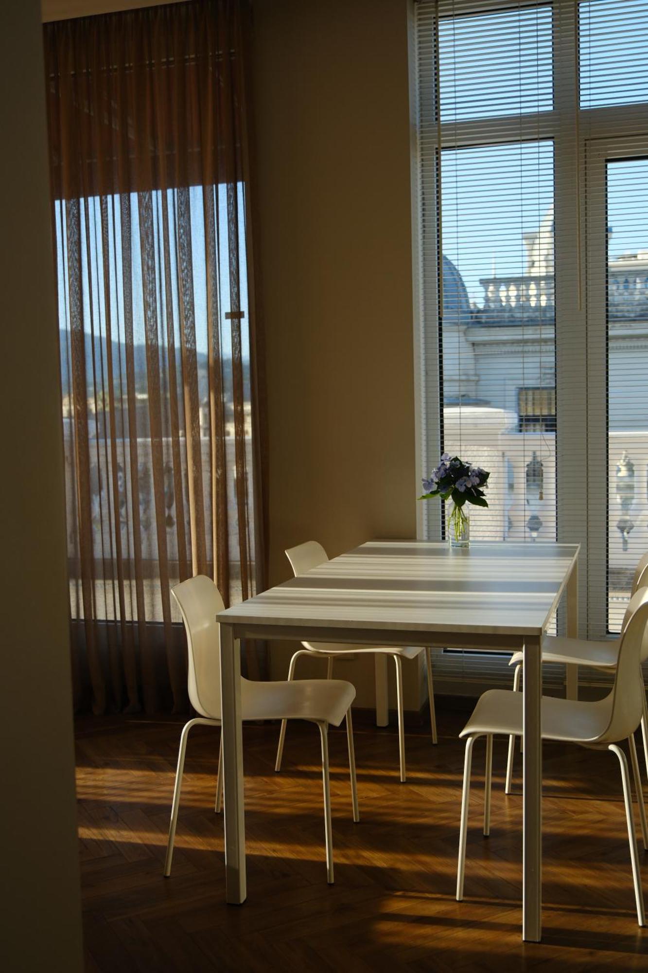 Le Port Boutique Apart Hotel Batumi Eksteriør billede