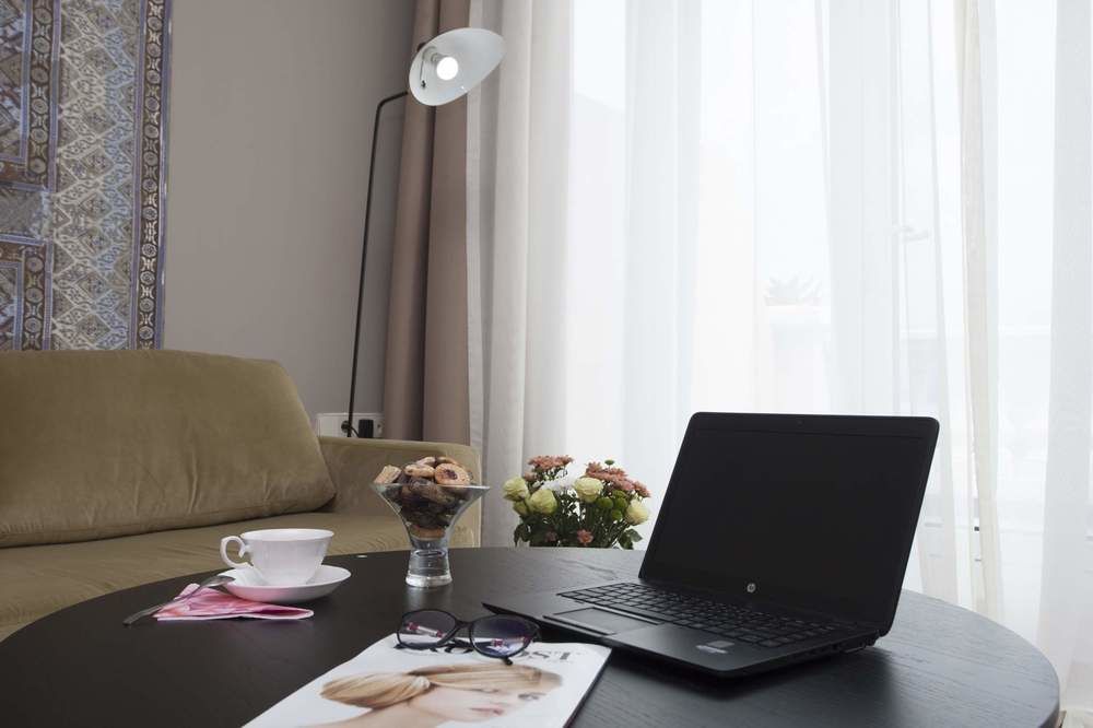 Le Port Boutique Apart Hotel Batumi Eksteriør billede